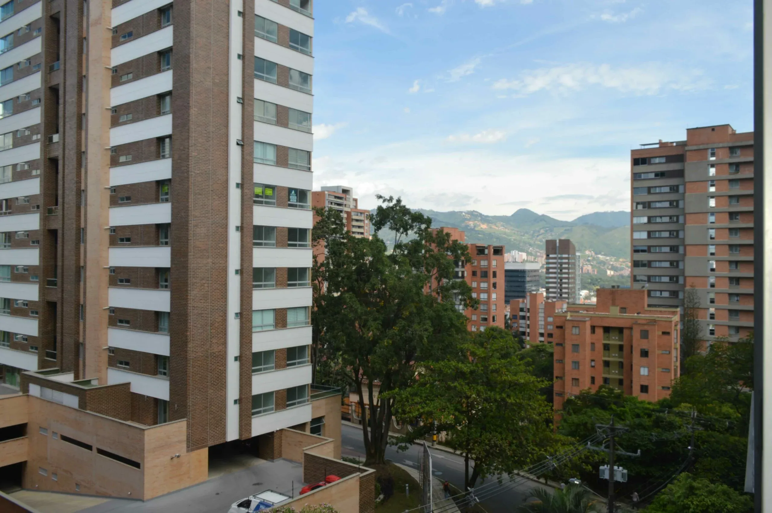 LAS CINCO SUBZONAS PARA APARTAMENTOS EN VENTA EN EL BARRIO EL POBLADO